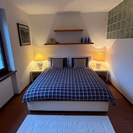 2 Bedroom Near *