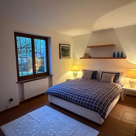 Διαμέρισμα 2 Bedroom Near Morbio Inferiore