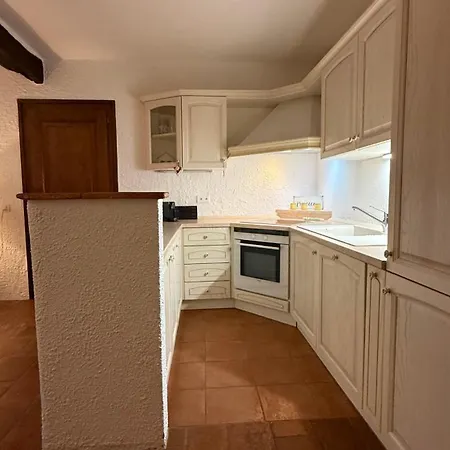 Διαμέρισμα 2 Bedroom Near Morbio Inferiore