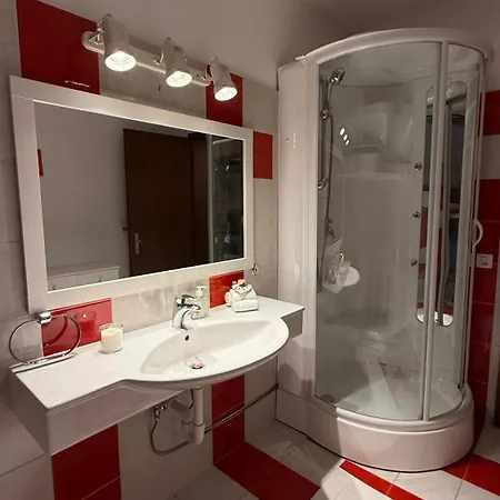 2 Bedroom Near Morbio Inferiore
